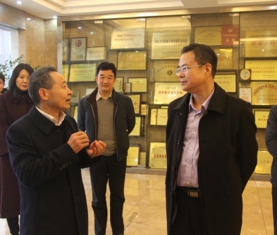 省稅務局領導送政策、送溫暖！為仙客來公司高質量發(fā)展助力