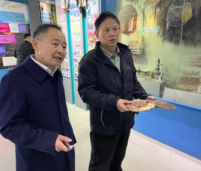 市委常委、九江軍分區(qū)政委余文生等蒞臨仙客來(lái)公司指導(dǎo)