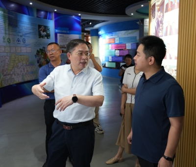 省農(nóng)業(yè)農(nóng)村產(chǎn)業(yè)發(fā)展服務(wù)中心黨委書(shū)記劉長(zhǎng)城一行蒞臨仙客來(lái)調(diào)研