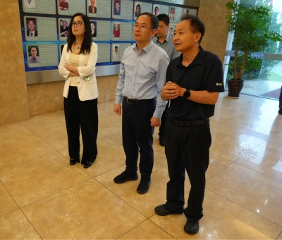 江西省人民對(duì)外友好協(xié)會(huì)專職副會(huì)長(zhǎng)涂安波到仙客來公司調(diào)研